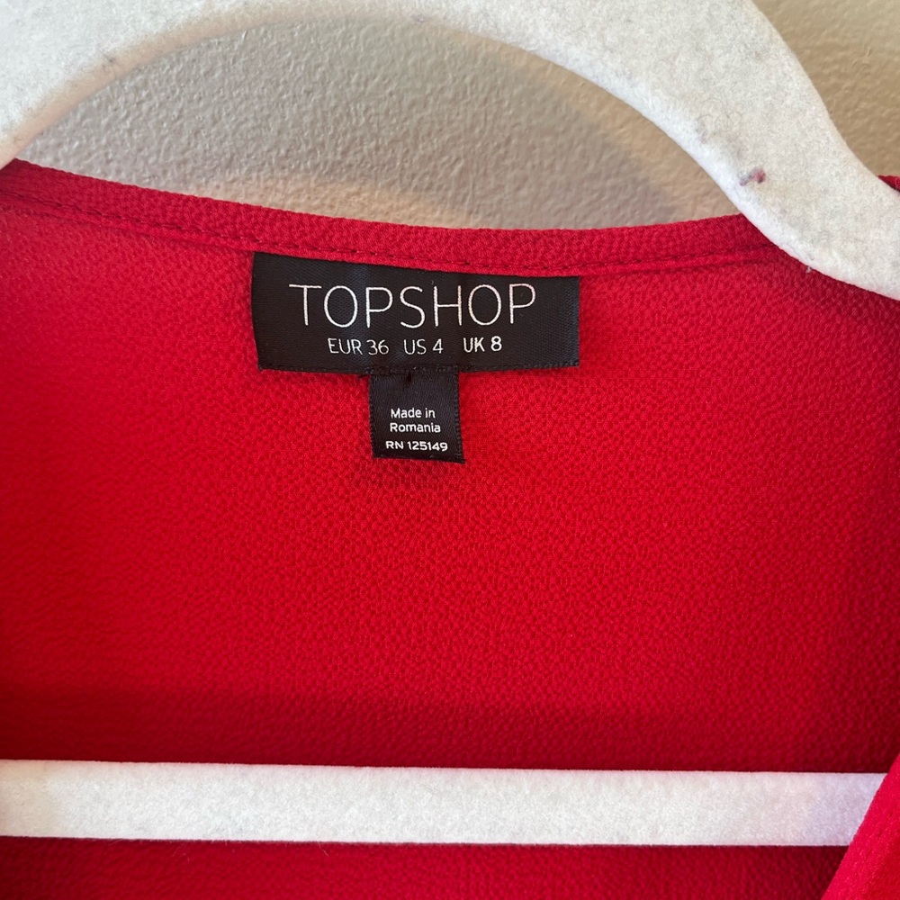 5 FOR 5--TopShop Twist Front Blouse in red size 4 - Picture 6 of 7